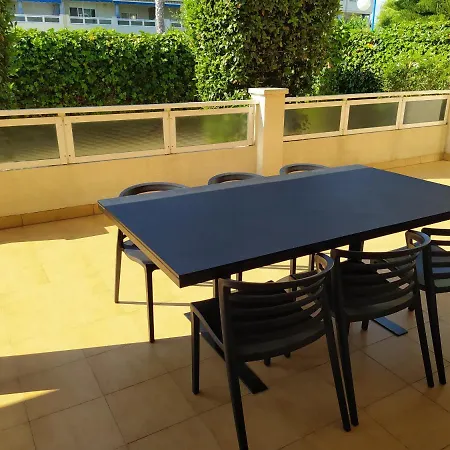 Apartamento Gran Terraza, Jardín Privado, Piscina, Playa Cercana, Wifi 300mb, Netflix Tarragona